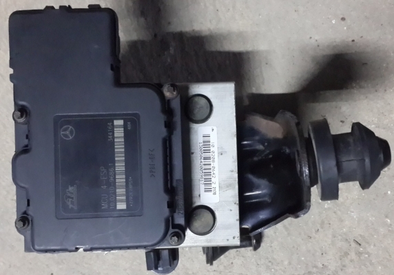 ขาย ปั๊มABS ( W163-ML230 )