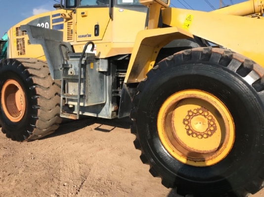 ขายรถตักล้อยาง KOMATSU WA320-5 ปี 2008 รถนอกนำเข้าเองจากญี่ปุ่น สภาพสวยพร้อมใช้งาน ขายรถตักล้อยาง KOMATSU WA320-5 ปี 2008 รถนอกนำเข้าเองจากญี่ปุ่น สภาพสวยพร้อมใช้งาน