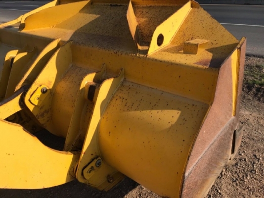 ขายรถตักล้อยาง KOMATSU WA320-5 ปี 2008 รถนอกนำเข้าเองจากญี่ปุ่น สภาพสวยพร้อมใช้งาน ขายรถตักล้อยาง KOMATSU WA320-5 ปี 2008 รถนอกนำเข้าเองจากญี่ปุ่น สภาพสวยพร้อมใช้งาน