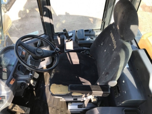 ขายรถตักล้อยาง KOMATSU WA320-5 ปี 2008 รถนอกนำเข้าเองจากญี่ปุ่น สภาพสวยพร้อมใช้งาน ขายรถตักล้อยาง KOMATSU WA320-5 ปี 2008 รถนอกนำเข้าเองจากญี่ปุ่น สภาพสวยพร้อมใช้งาน