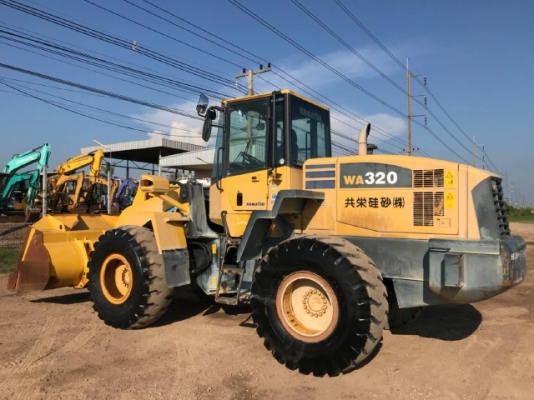 ขายรถตักล้อยาง KOMATSU WA320-5 ปี 2008 รถนอกนำเข้าเองจากญี่ปุ่น สภาพสวยพร้อมใช้งาน ขายรถตักล้อยาง KOMATSU WA320-5 ปี 2008 รถนอกนำเข้าเองจากญี่ปุ่น สภาพสวยพร้อมใช้งาน