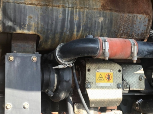 ขายรถตักล้อยาง KOMATSU WA320-5 ปี 2008 รถนอกนำเข้าเองจากญี่ปุ่น สภาพสวยพร้อมใช้งาน ขายรถตักล้อยาง KOMATSU WA320-5 ปี 2008 รถนอกนำเข้าเองจากญี่ปุ่น สภาพสวยพร้อมใช้งาน