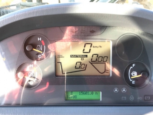 ขายรถตักล้อยาง KOMATSU WA320-5 ปี 2008 รถนอกนำเข้าเองจากญี่ปุ่น สภาพสวยพร้อมใช้งาน ขายรถตักล้อยาง KOMATSU WA320-5 ปี 2008 รถนอกนำเข้าเองจากญี่ปุ่น สภาพสวยพร้อมใช้งาน