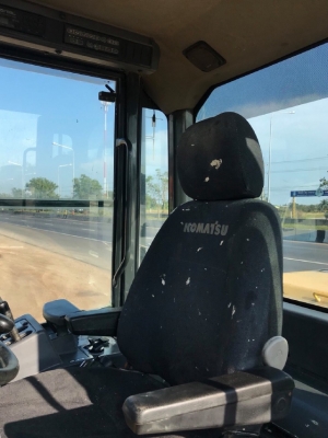 ขายรถตักล้อยาง KOMATSU WA320-5 ปี 2008 รถนอกนำเข้าเองจากญี่ปุ่น สภาพสวยพร้อมใช้งาน ขายรถตักล้อยาง KOMATSU WA320-5 ปี 2008 รถนอกนำเข้าเองจากญี่ปุ่น สภาพสวยพร้อมใช้งาน