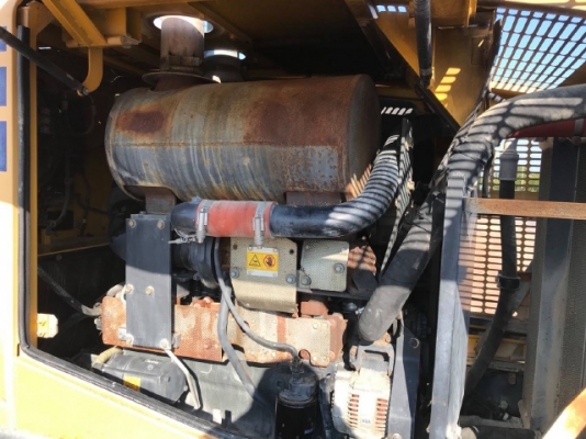 ขายรถตักล้อยาง KOMATSU WA320-5 ปี 2008 รถนอกนำเข้าเองจากญี่ปุ่น สภาพสวยพร้อมใช้งาน ขายรถตักล้อยาง KOMATSU WA320-5 ปี 2008 รถนอกนำเข้าเองจากญี่ปุ่น สภาพสวยพร้อมใช้งาน