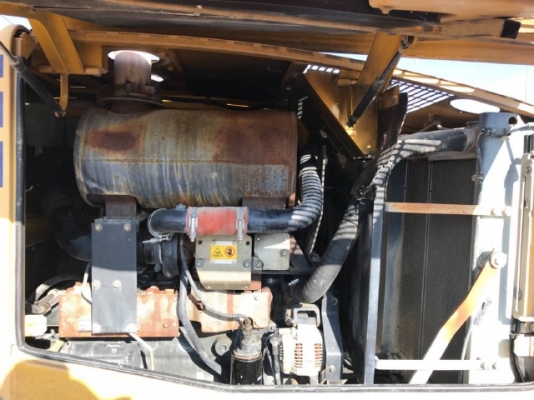 ขายรถตักล้อยาง KOMATSU WA320-5 ปี 2008 รถนอกนำเข้าเองจากญี่ปุ่น สภาพสวยพร้อมใช้งาน ขายรถตักล้อยาง KOMATSU WA320-5 ปี 2008 รถนอกนำเข้าเองจากญี่ปุ่น สภาพสวยพร้อมใช้งาน