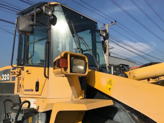 ขายรถตักล้อยาง KOMATSU WA320-5 ปี 2008 รถนอกนำเข้าเองจากญี่ปุ่น สภาพสวยพร้อมใช้งาน ขายรถตักล้อยาง KOMATSU WA320-5 ปี 2008 รถนอกนำเข้าเองจากญี่ปุ่น สภาพสวยพร้อมใช้งาน