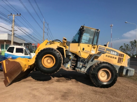 ขายรถตักล้อยาง KOMATSU WA320-5 ปี 2008 รถนอกนำเข้าเองจากญี่ปุ่น สภาพสวยพร้อมใช้งาน ขายรถตักล้อยาง KOMATSU WA320-5 ปี 2008 รถนอกนำเข้าเองจากญี่ปุ่น สภาพสวยพร้อมใช้งาน