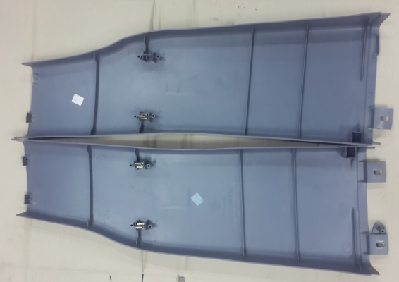 กาบเสากลาง W163-ML320