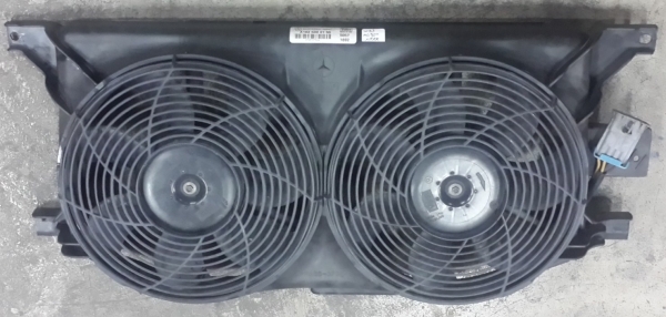 พัดลมระบายอากาศ W163-ML320 ใหม่มากๆ