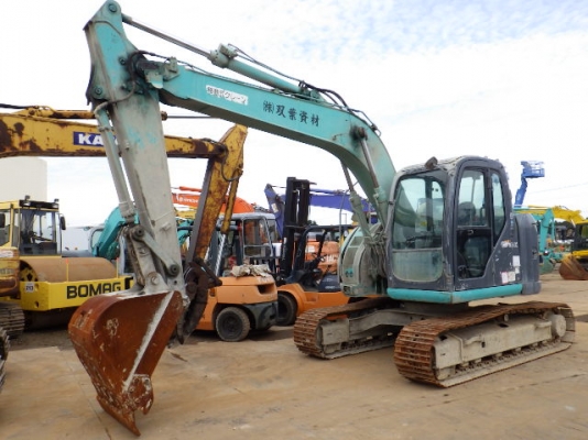 ขายรถแบคโฮ KOBELCO SK135SR YY06 ปี 2011 รถนอกนำเข้าเองจากญี่ปุ่น สภาพสวยพร้อมใช้ ถึงเร็วๆนี้ครับ