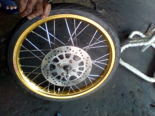 ล้อหน้าและหลัง yamaha nouvo