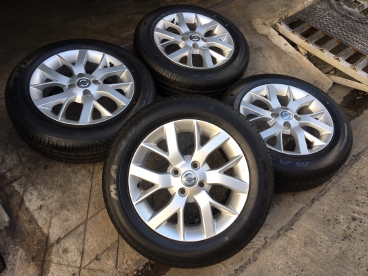 ล้อแม็กป้ายแดง Nissan Note ขอบ 15 พร้อมยางป้ายแดง Maxxis 175-65-15 ปี 17 มีตุ่มทุกเส้น