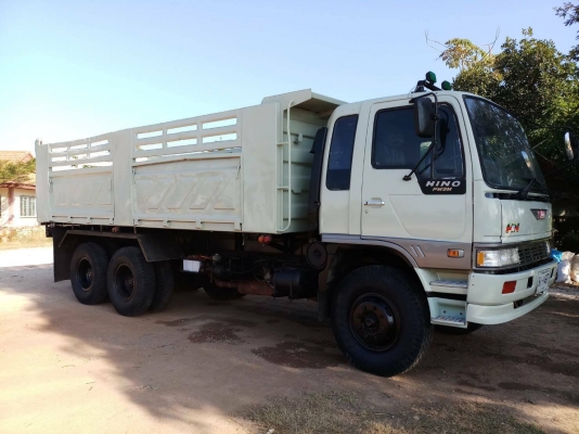 Hino FM3M - 240 แรง ปี 37 เครื่องเดิม เกียร์เดิม แม่เดี่ยวกะบะดั๊มพ์สามมิตรคัสซีสวย ยางเต็ม ทะเบียนพร้อม