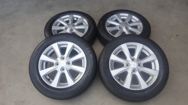 ขายล้อ Mirage ขอบ15 พร้อมยาง 4 ล้อ