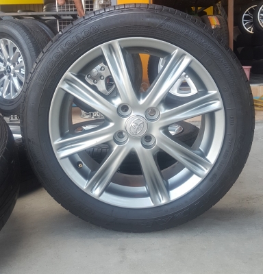 ขายล้อTOYOTA Viosขอบ16 ยางปี15  4 ล้อ