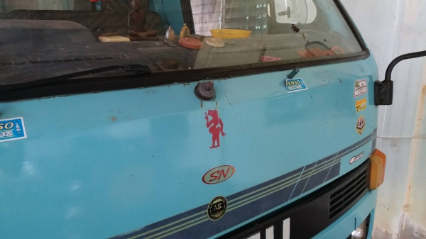 ISUZU NKR 110แรงม้า แท้ห้าง เดิมๆ คัทซีสวย เครื่องดี เล่มพร้อม ราคาคุยได้ สอบถาม 0872976734