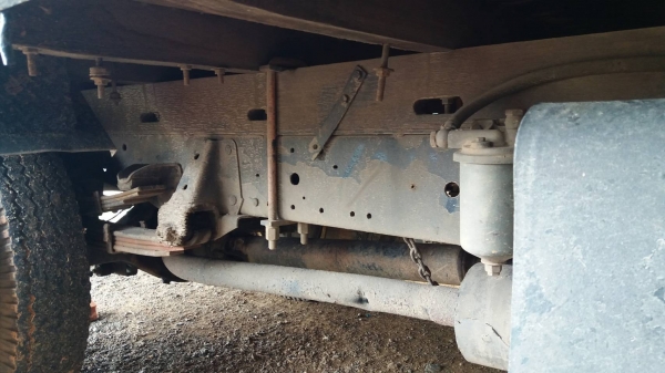 ISUZU NKR 110แรงม้า แท้ห้าง เดิมๆ คัทซีสวย เครื่องดี เล่มพร้อม ราคาคุยได้ สอบถาม 0872976734