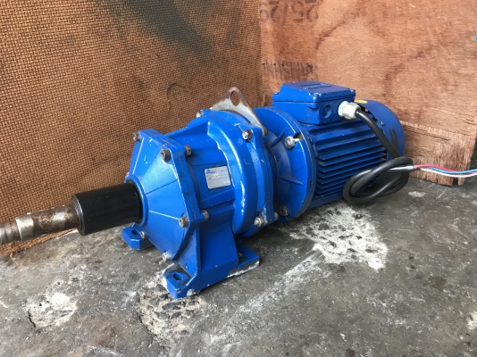 ขายมอเตอร์เกียร์ Motovario 2HP. 380V อัตราทด 1:17 สภาพสวยเดิมๆ หมุนนิ่ม พร้อมใช้งาน