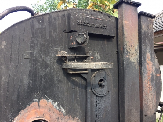 ขายรถ6ล้อสเปรย์ยาง Hino KR320 เครื่อง160 แรง EH500 เล่มพร้อม ถังของ thammakit สภาพดีใช้งานได้ปกติ