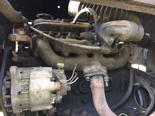 ขายรถ6ล้อสเปรย์ยาง Hino KR320 เครื่อง160 แรง EH500 เล่มพร้อม ถังของ thammakit สภาพดีใช้งานได้ปกติ