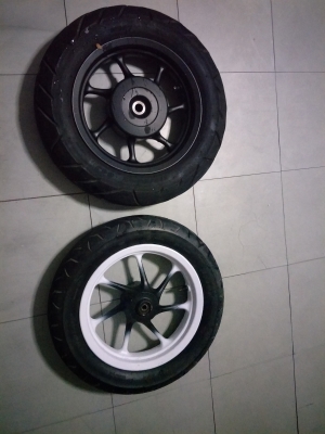 ล้อแม็กขอบ 12