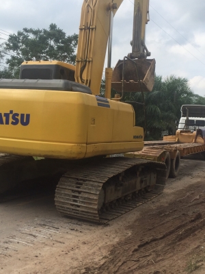 ขายด่วน!! Komatsu PC200-7 ไมล์ชั่วโมง8,000 สภาพสวยมากๆค่ะ ขายด่วน!! Komatsu PC200-7 ไมล์ชั่วโมง8,000 สภาพสวยมากๆค่ะ