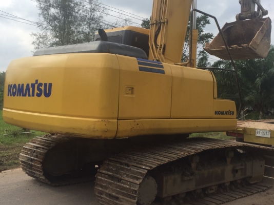 ขายด่วน!! Komatsu PC200-7 ไมล์ชั่วโมง8,000 สภาพสวยมากๆค่ะ ขายด่วน!! Komatsu PC200-7 ไมล์ชั่วโมง8,000 สภาพสวยมากๆค่ะ