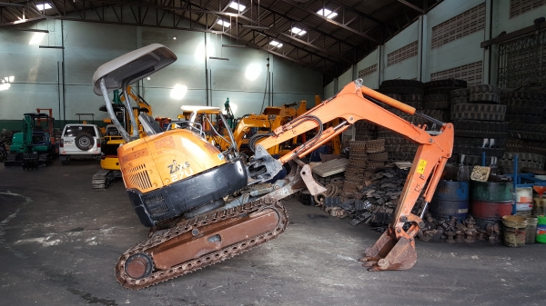 ขาย รถขุด HITACHI รุ่น ZX27U มือสองญี่ปุ่น แทรกเหล็ก สลัก บูทเอวแน่น 100\% สวยพร้อมใช้งาน มือถือ 0818753444   สอบถามเพิ่มเติมได้ที่ http://line.me/ti/p/mFkzr50JVd