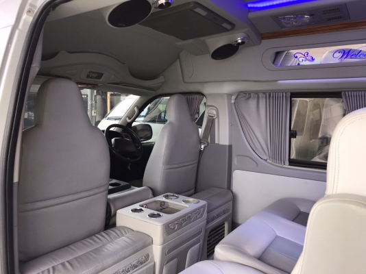 ทะเบียน 7162 รถตู้ Toyota Commuter 2.5 ดีเซลปี 2005