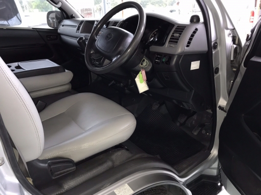 ทะเบียน 7162 รถตู้ Toyota Commuter 2.5 ดีเซลปี 2005 ทะเบียน 7162 รถตู้ Toyota Commuter 2.5 ดีเซลปี 2005