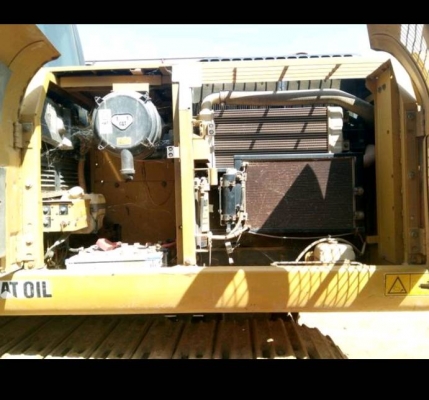 1,50,000บาทCaterpillar320Dใช้งาน80,000ช.ม ทะเบียนเอกสารพร้อมโอน