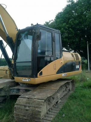 1,50,000บาทCaterpillar320Dใช้งาน80,000ช.ม ทะเบียนเอกสารพร้อมโอน