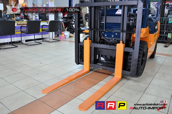 ขายรถโฟล์คลิฟท์มือสอง TOYOTA รุ่น 7FD15-15193 นำเข้าจากประเทศญี่ปุ่น 100\% ไม่เคยใช้งานในไทย