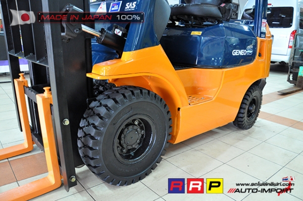 ขายรถโฟล์คลิฟท์มือสอง TOYOTA รุ่น 7FD15-15193 นำเข้าจากประเทศญี่ปุ่น 100\% ไม่เคยใช้งานในไทย