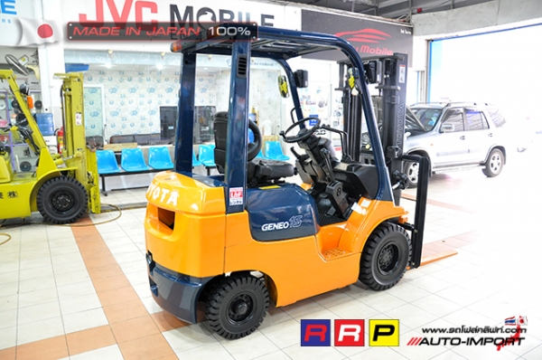 ขายรถโฟล์คลิฟท์มือสอง TOYOTA รุ่น 7FD15-15193 นำเข้าจากประเทศญี่ปุ่น 100\% ไม่เคยใช้งานในไทย