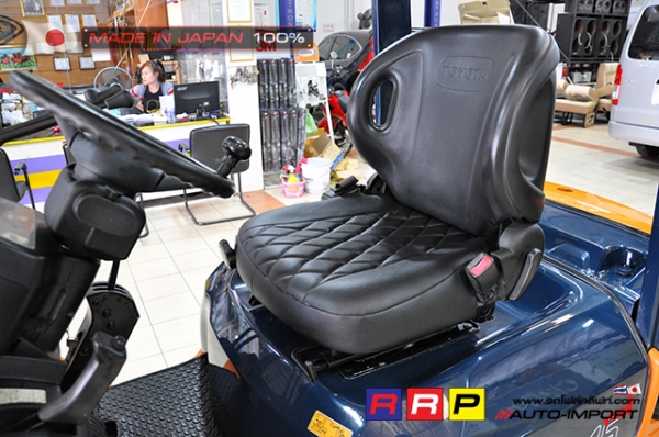 ขายรถโฟล์คลิฟท์มือสอง TOYOTA รุ่น 7FD15-15193 นำเข้าจากประเทศญี่ปุ่น 100\% ไม่เคยใช้งานในไทย