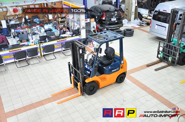 ขายรถโฟล์คลิฟท์มือสอง TOYOTA รุ่น 7FD15-15193 นำเข้าจากประเทศญี่ปุ่น 100\% ไม่เคยใช้งานในไทย