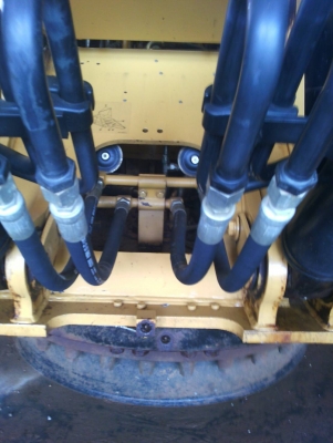 CAT 320-D 10,000 ชม.รถสภาพสวยพร้อมใช้ราคา 2,000,000 รถสตูล