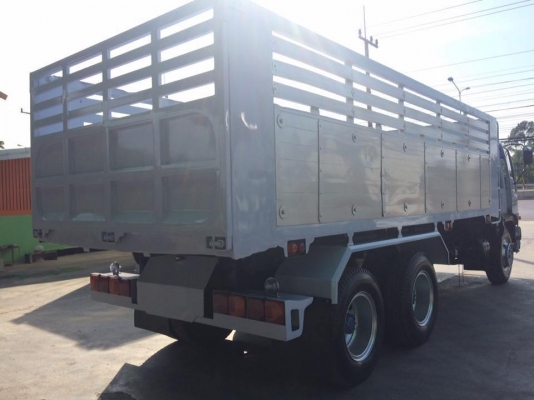 10ล้อดั้ม FM3H 195แรง ปี36 ราคาเบาๆ รถสวยพร้อมใช้งานคับ