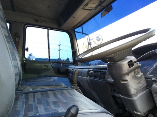 10ล้อดั้ม FM3H 195แรง ปี36 ราคาเบาๆ รถสวยพร้อมใช้งานคับ