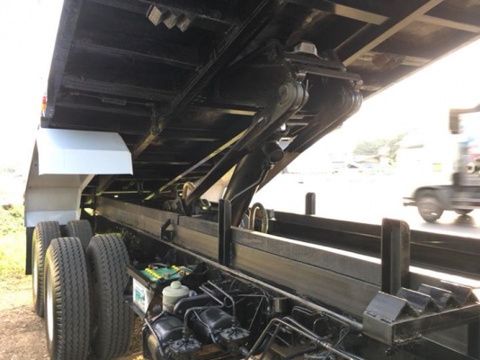 10ล้อดั้ม FM3H 195แรง ปี36 ราคาเบาๆ รถสวยพร้อมใช้งานคับ