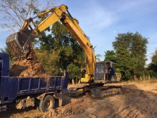 ขาย 675,000 บาท KIBELCO SK200 MARK 3 เก๋งเทา เครื่องดี ปั้มแรง โซ่หนา  เอวแน่น ไฟฟ้าครบ เอกสารเล่มทะเบียน  รถอยู่ จ ศรีสะเกษ โทร 0610710295