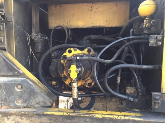 ขาย 675,000 บาท KIBELCO SK200 MARK 3 เก๋งเทา เครื่องดี ปั้มแรง โซ่หนา  เอวแน่น ไฟฟ้าครบ เอกสารเล่มทะเบียน  รถอยู่ จ ศรีสะเกษ โทร 0610710295