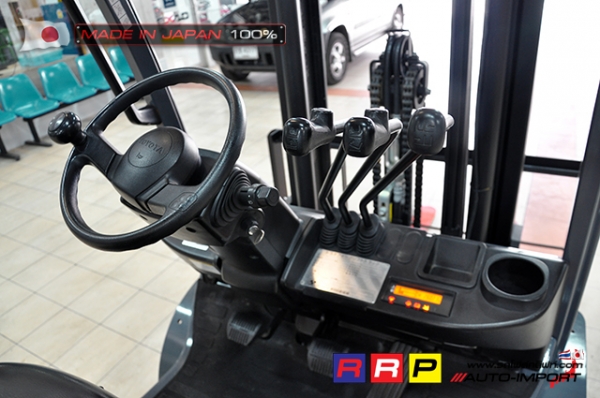 ขายรถโฟล์คลิฟท์มือสอง TOYOTA รุ่น 8FDK20-10266 นำเข้าจากประเทศญี่ปุ่น 100\% ไม่เคยใช้งานในไทย