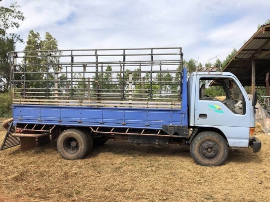 ISUZU NPR66LX5T