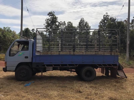 ISUZU NPR66LX5T