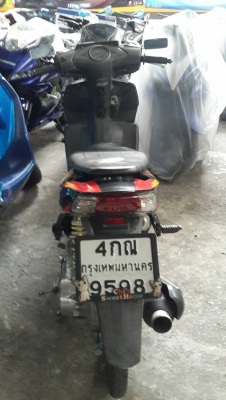 ขาย Honda Click 110 คาร์บู ปี 49 เครื่องดีไม่หลวม ภายนอกแต่งตามรูป เล่มพร้อมชุดโอน (ขายตามสภาพเป็นรถ