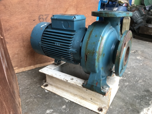 ขายป้มน้ำหอยโข่ง Calpeda 4HP. 380V made in Italy ใบพัดเหล็กหล่อ ขนาดเข้า 2.5นิ้ว ออก 1.5นิ้ว สภาพสวยมากใช้งานมาน้อย หมุนนิ่ม พร้อมใช้งาน