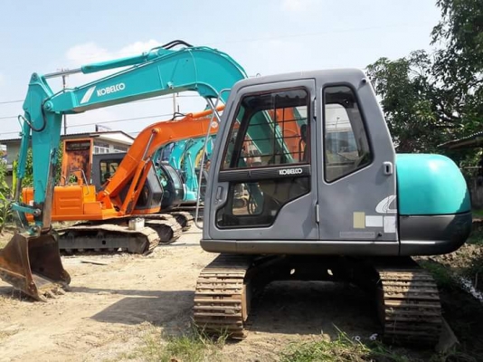 ขายจ้า..KOBELCO SK60-3 มาร์คไฟว์  ซุปเปอร์  เก่านอกแท้  เครื่องปั๊มแห้ง  พร้อมใช้  โทร 089-3818694  ดวงนภา